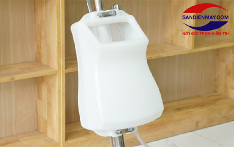 Bình chứa dung dịch tẩy rửa sàn